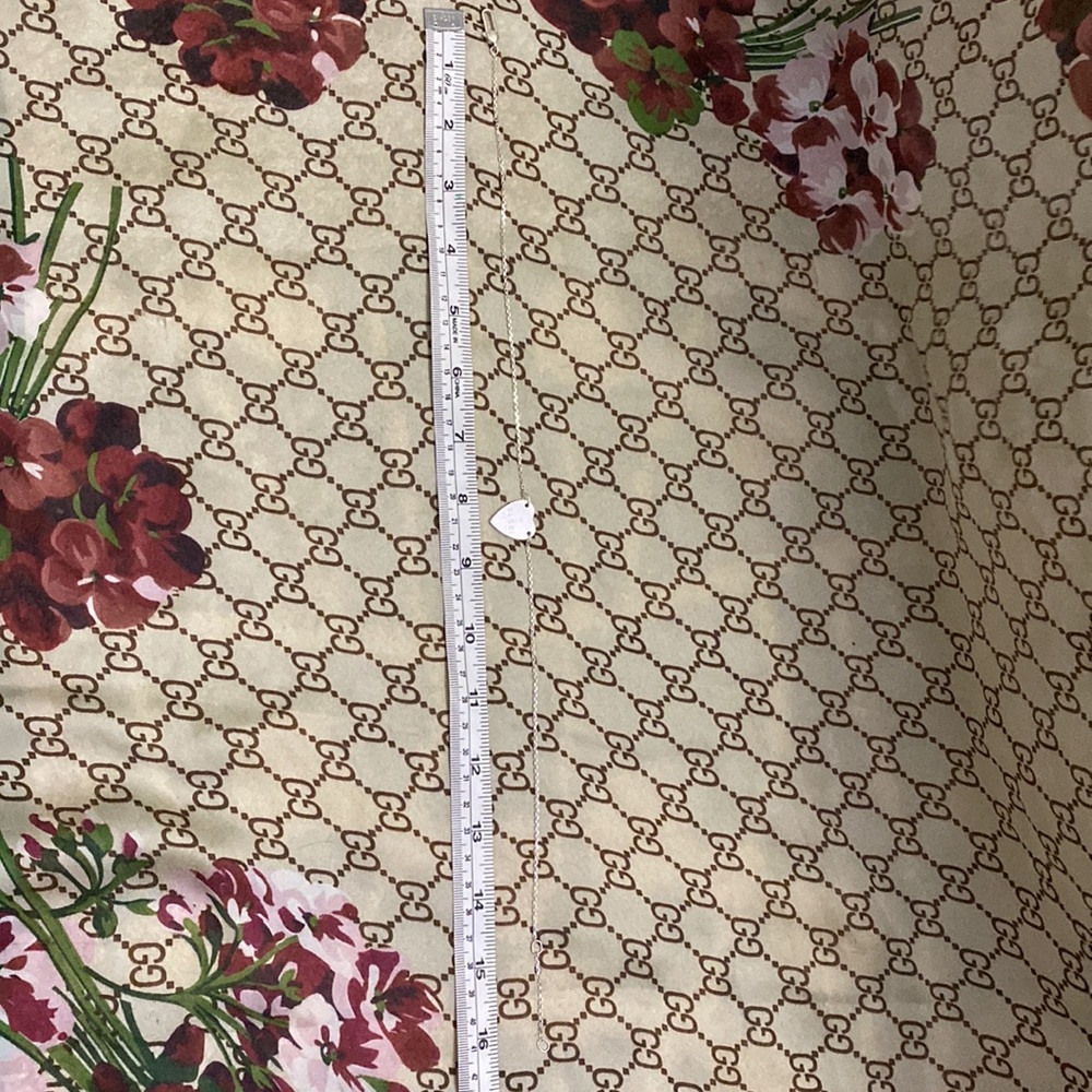 Authentic Gucci Trademark Heart Earrings, Necklace , Bracelet - Picture 7 of 12